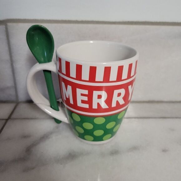 Christmas Coffee Hot Cocoa Mug Merry Bright with spoon 16 oz - Picture 1 of 10
